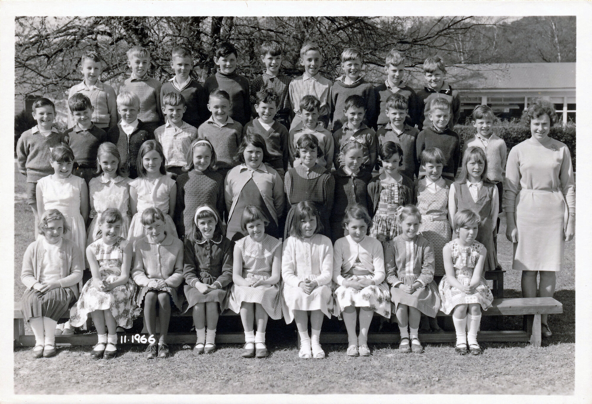 Upper Hutt School, unidentified class; 1966
