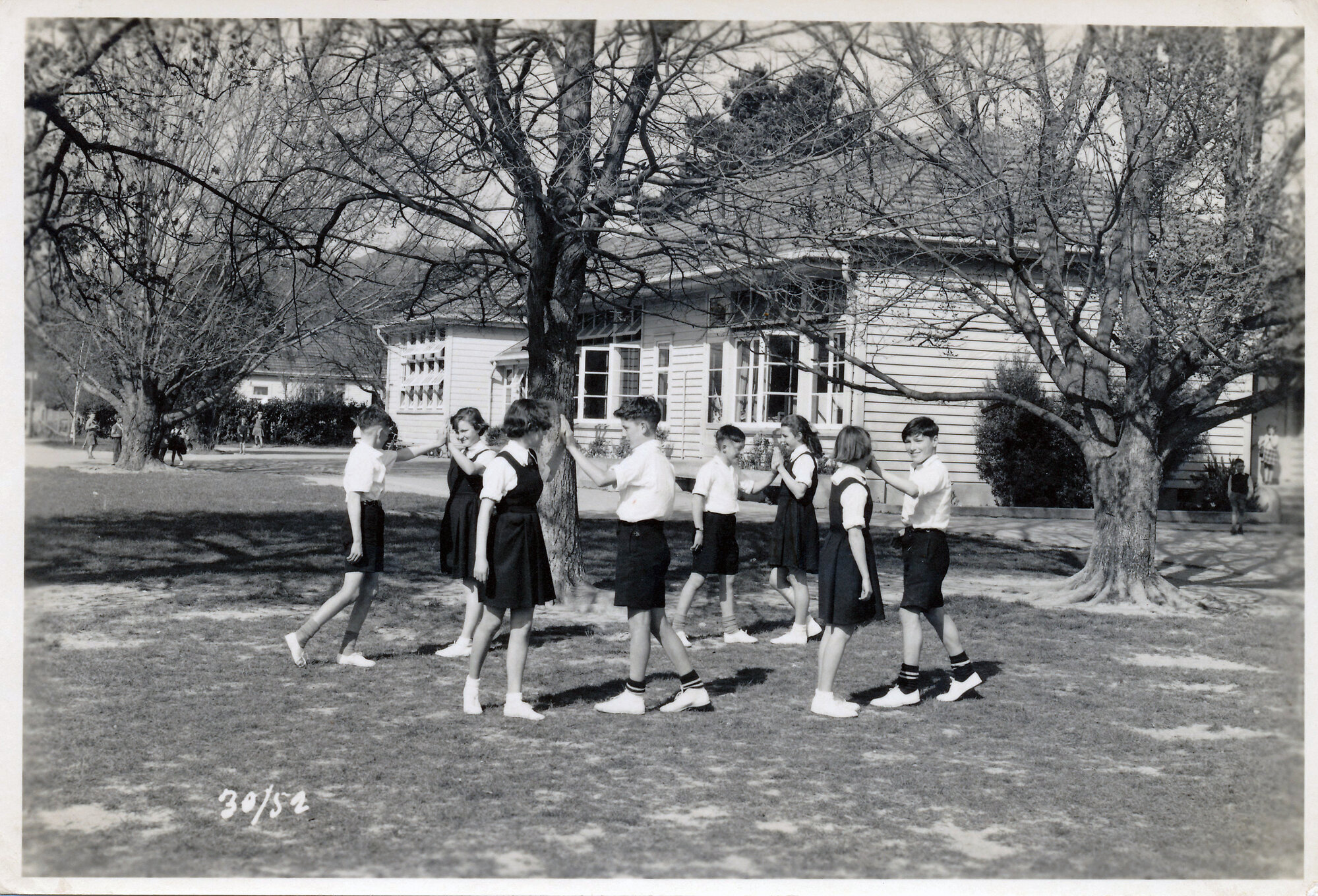Upper Hutt School, unidentified dance group; 1952