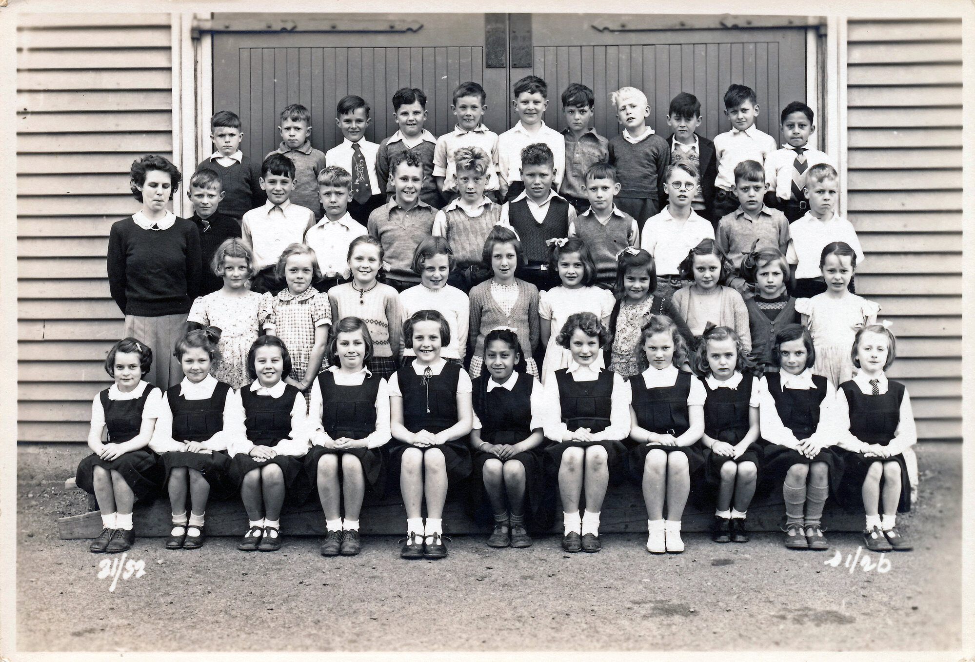 Upper Hutt School, Standard 1 and 2b; 1952