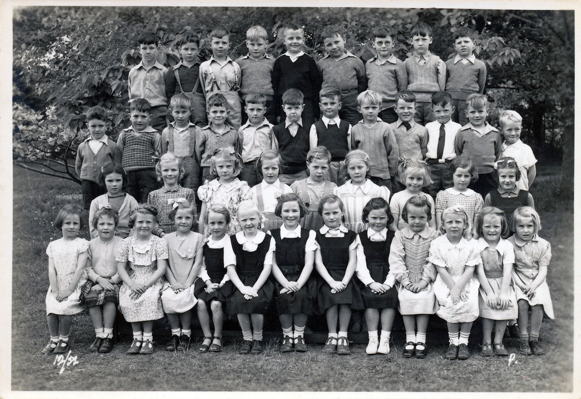 Upper Hutt School, unidentified primer class; 1952