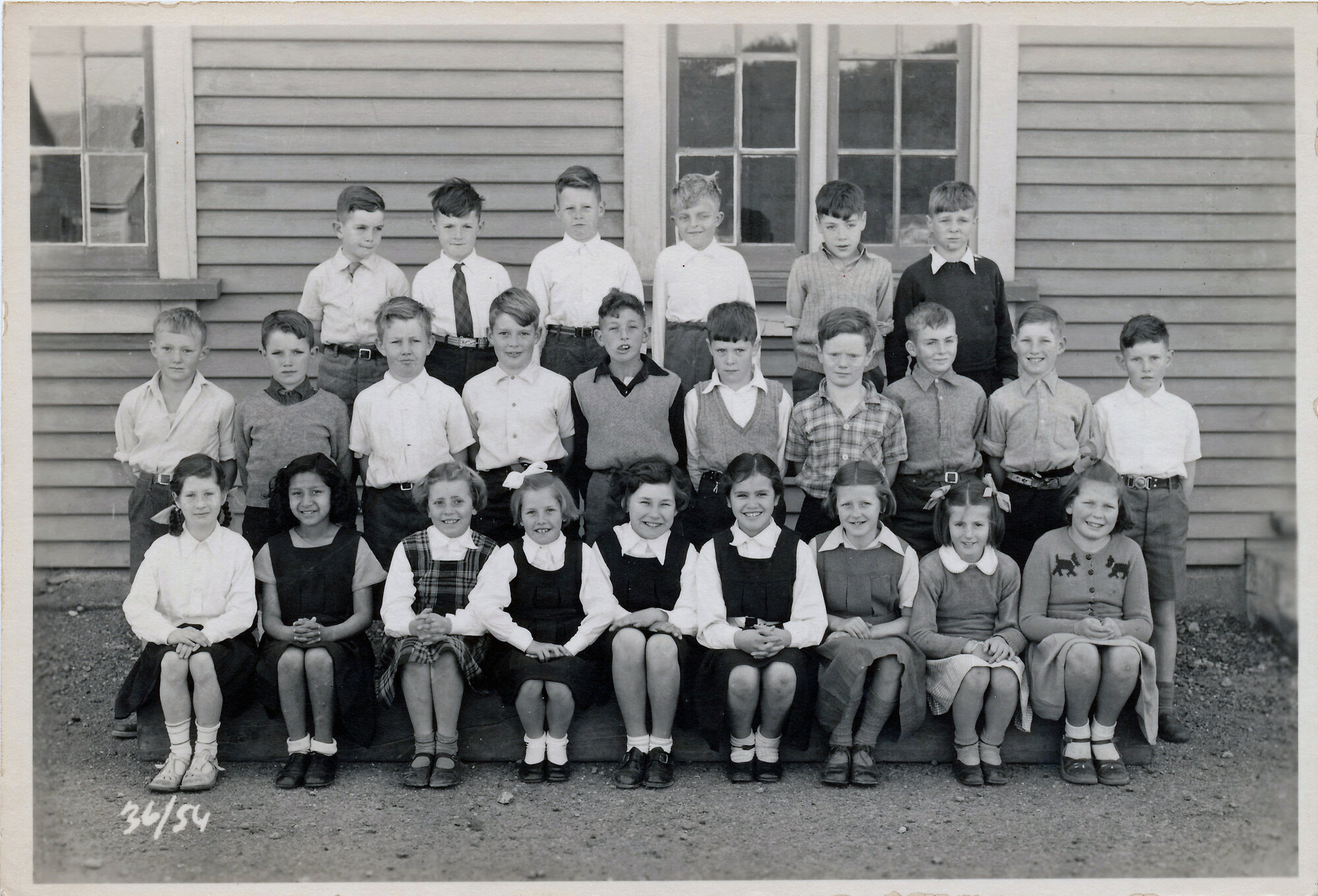 Upper Hutt School, unidentified class; 1954
