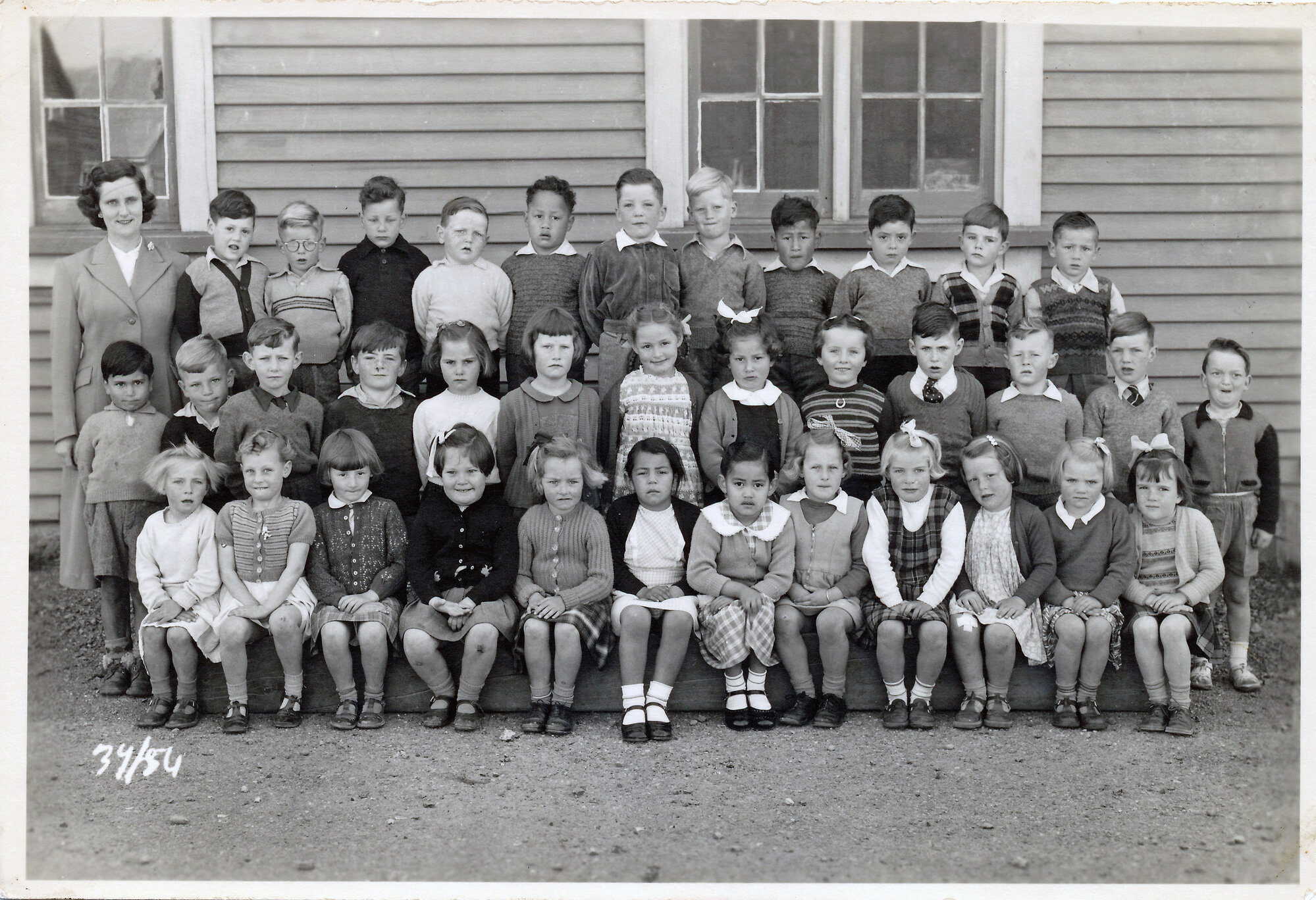 Upper Hutt School, unidentified class; 1954