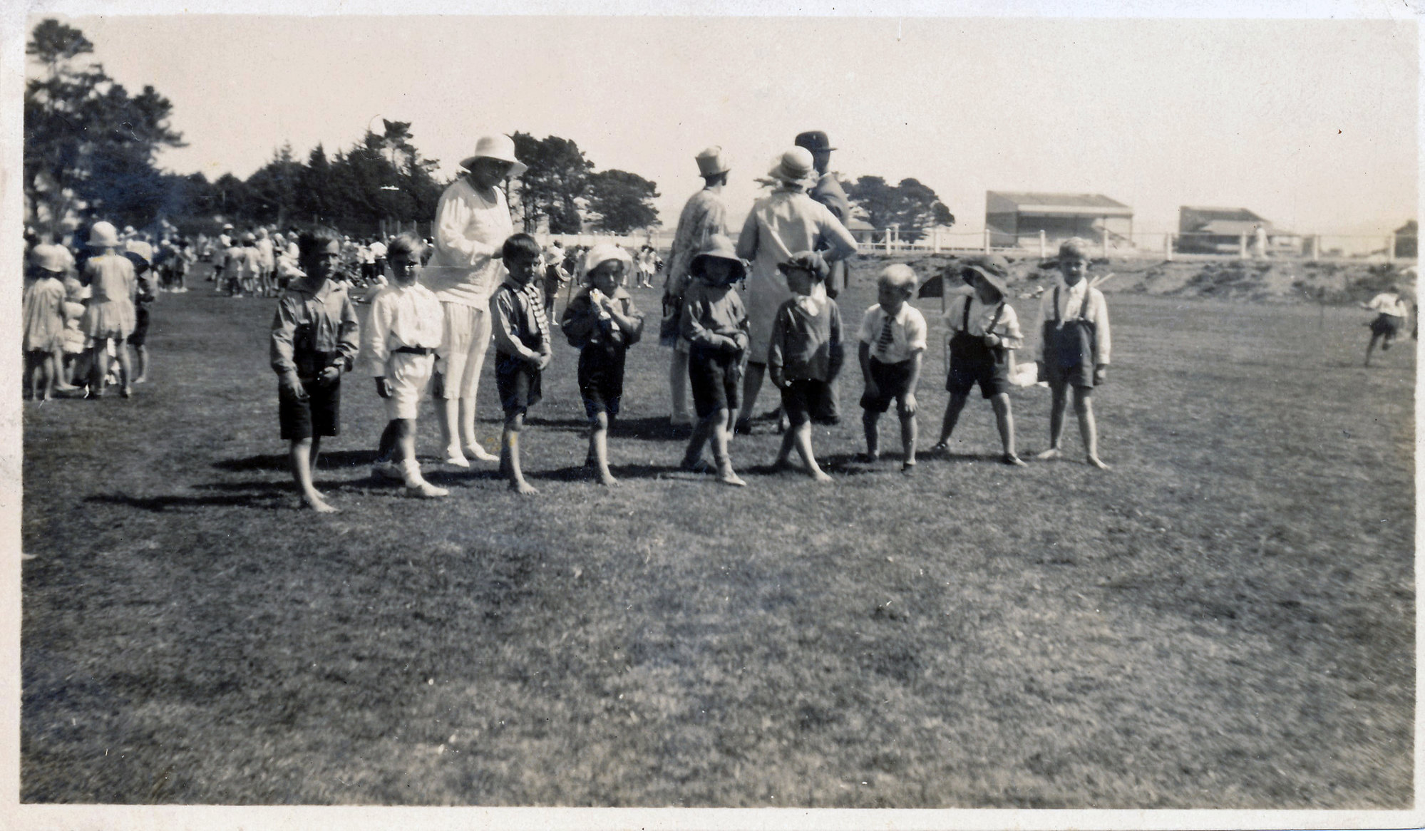 Upper Hutt School, race at Trentham Racecourse; c.1925