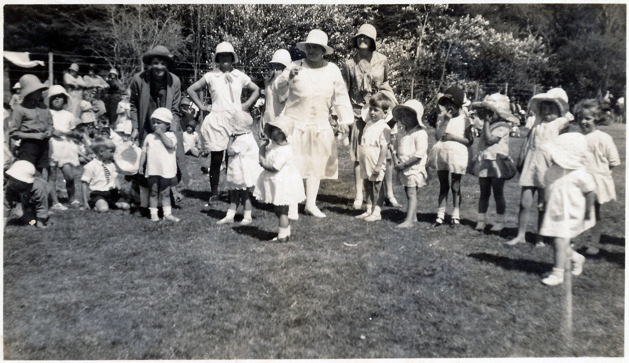 Upper Hutt School, race at Trentham Racecourse; c.1925