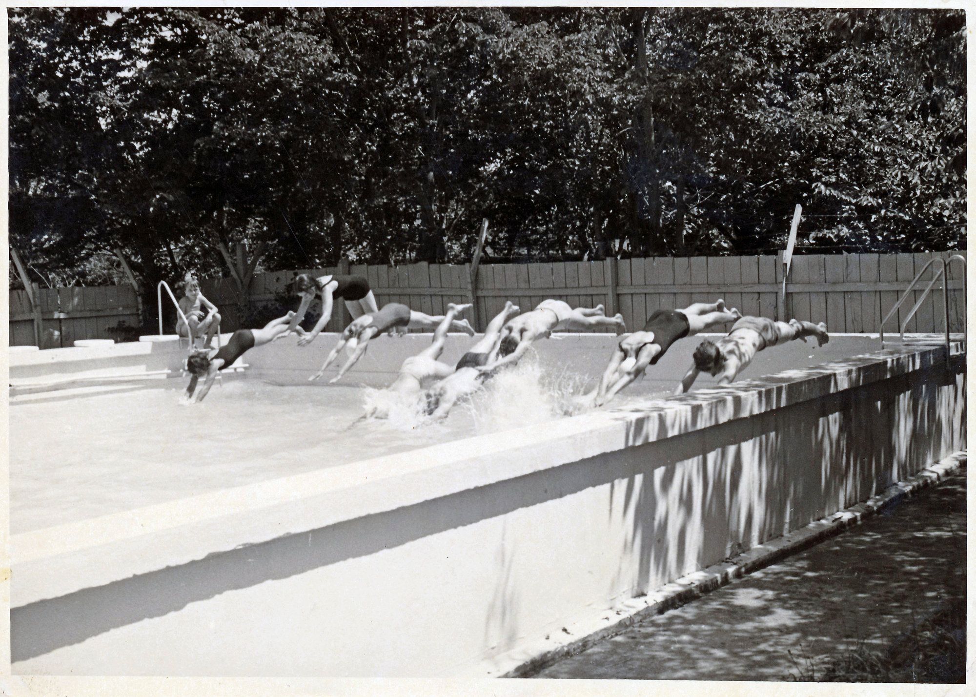 Upper Hutt School, swimming pool sports; c.1965