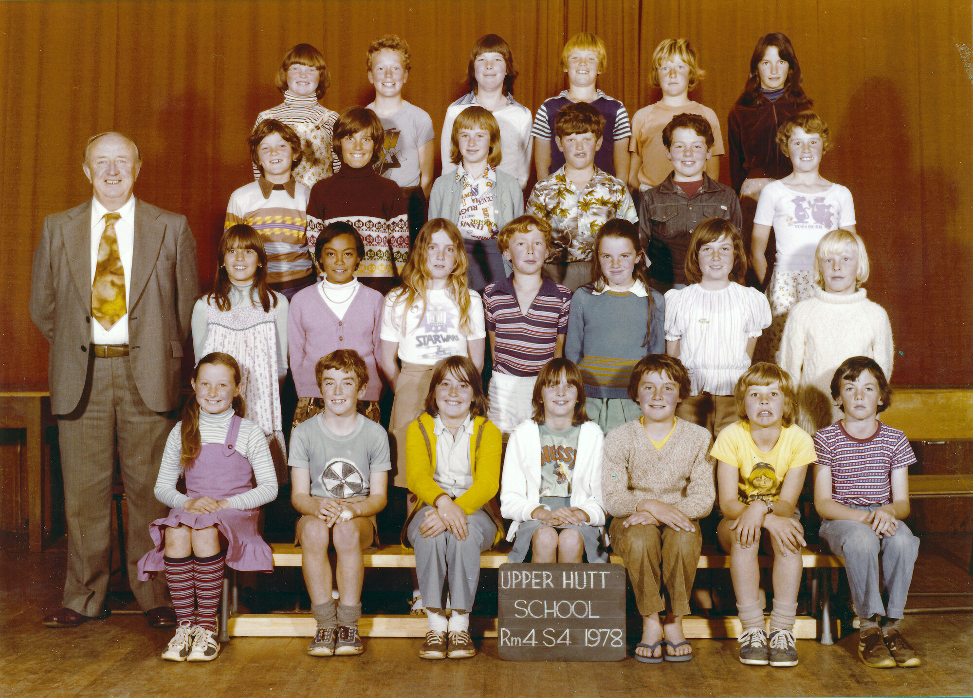 Upper Hutt School, Room 4, Standard 4; 1978