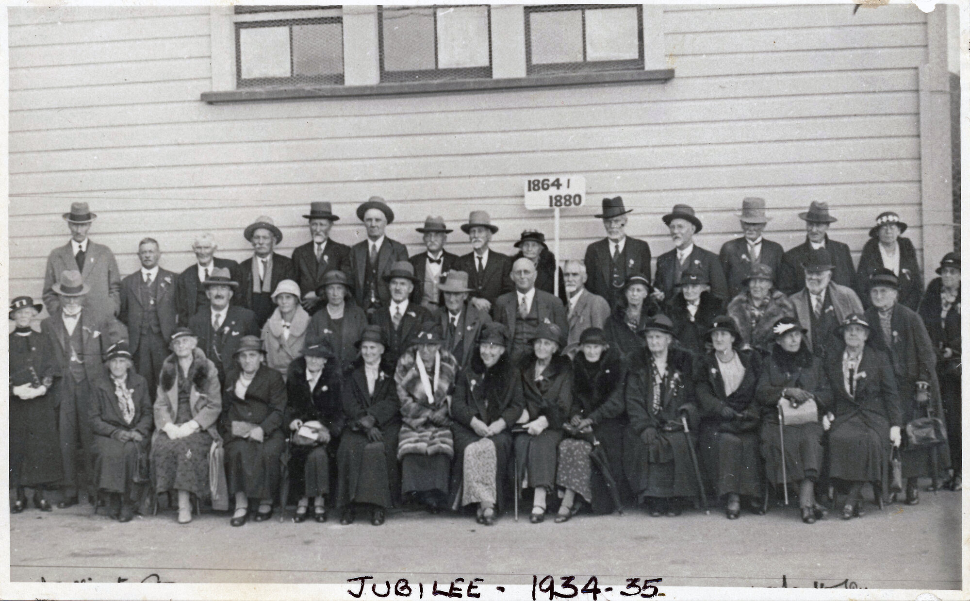 Upper Hutt School, 70th Jubilee (1864-1880 pupils); 1935