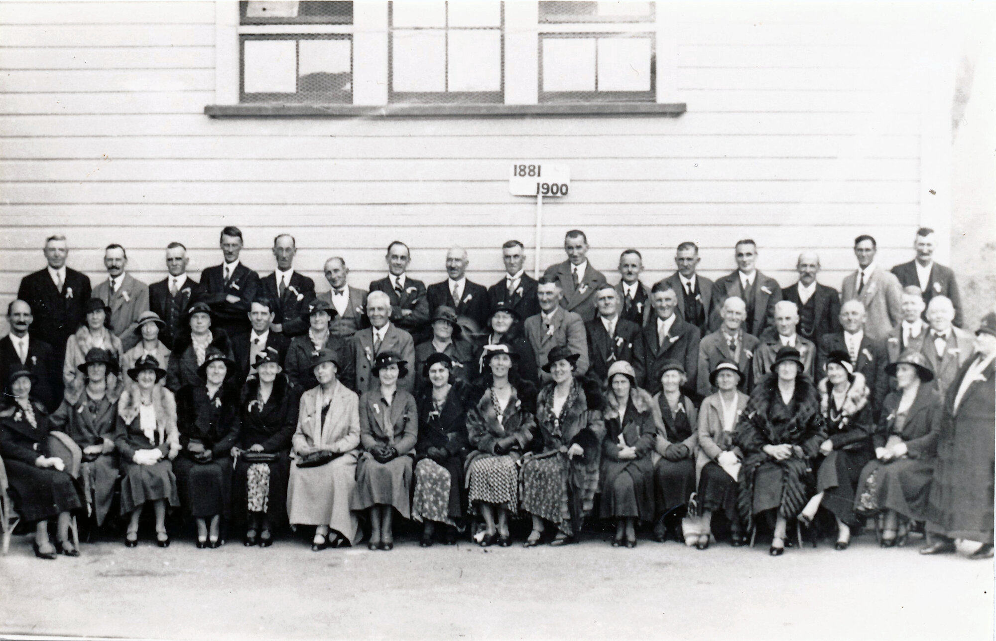Upper Hutt School, 70th Jubilee (1881-1900 pupils); 1935
