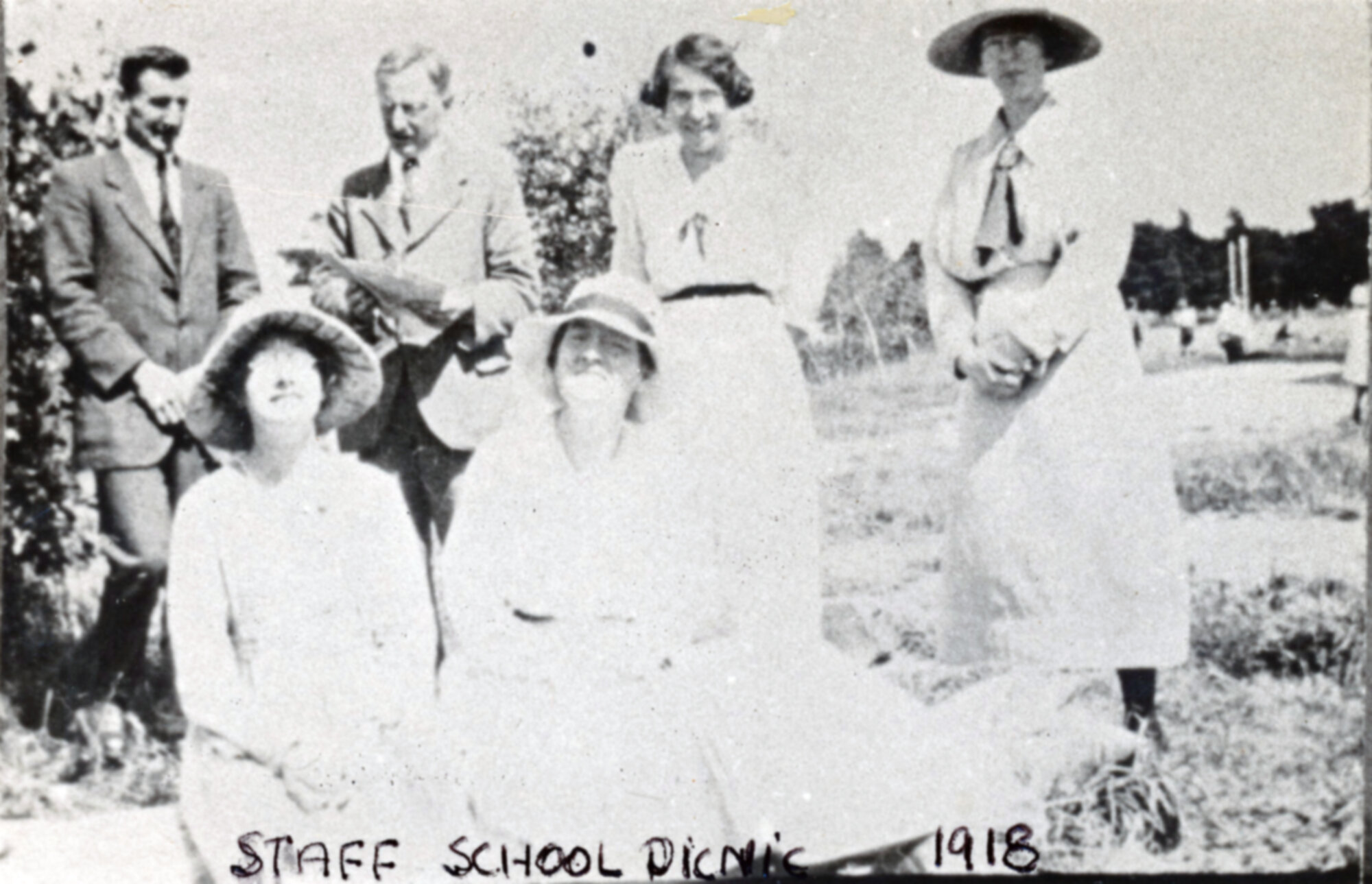 Upper Hutt School, staff at picnic; 1918