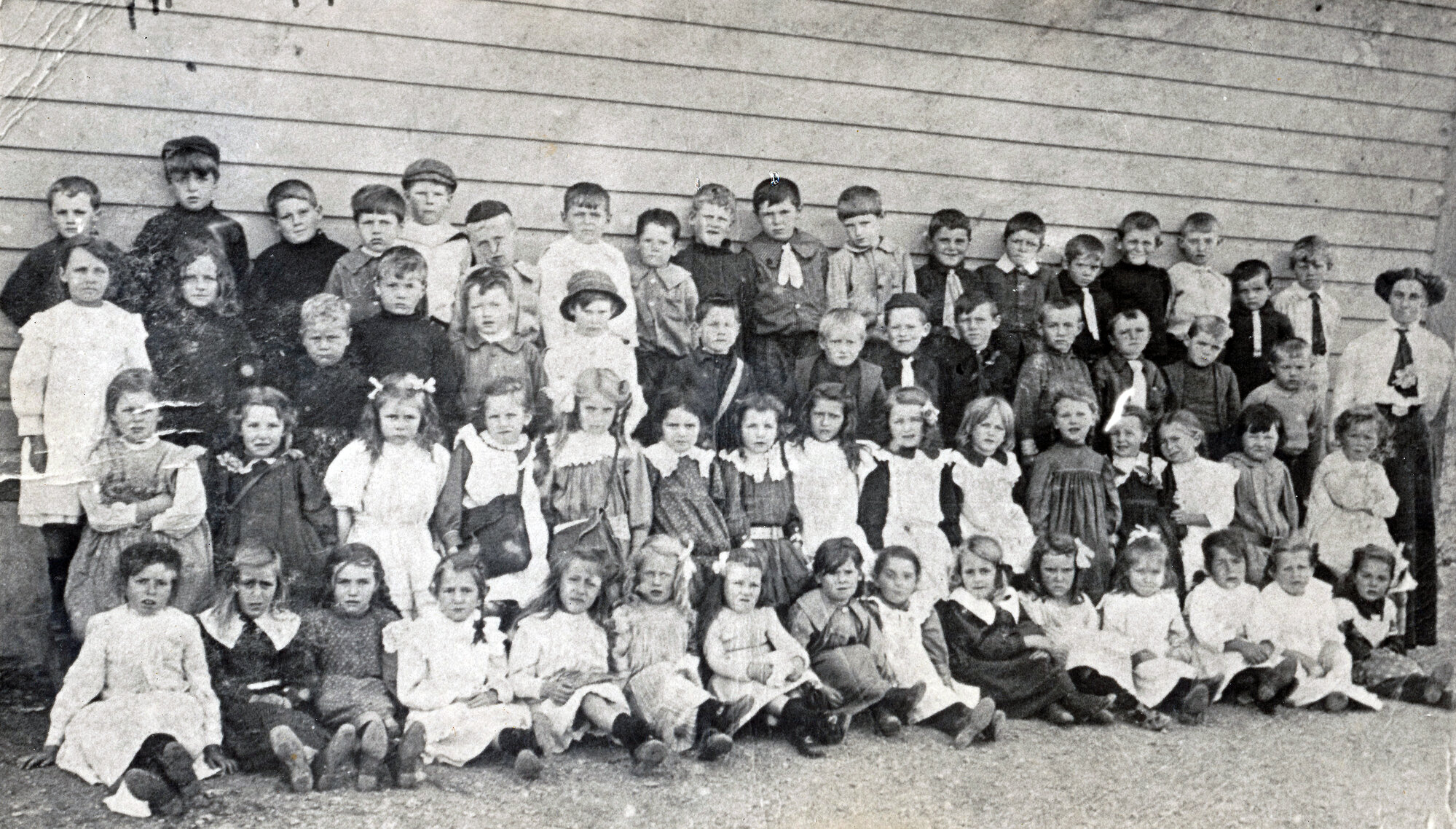 Upper Hutt School, unidentified class; 1915