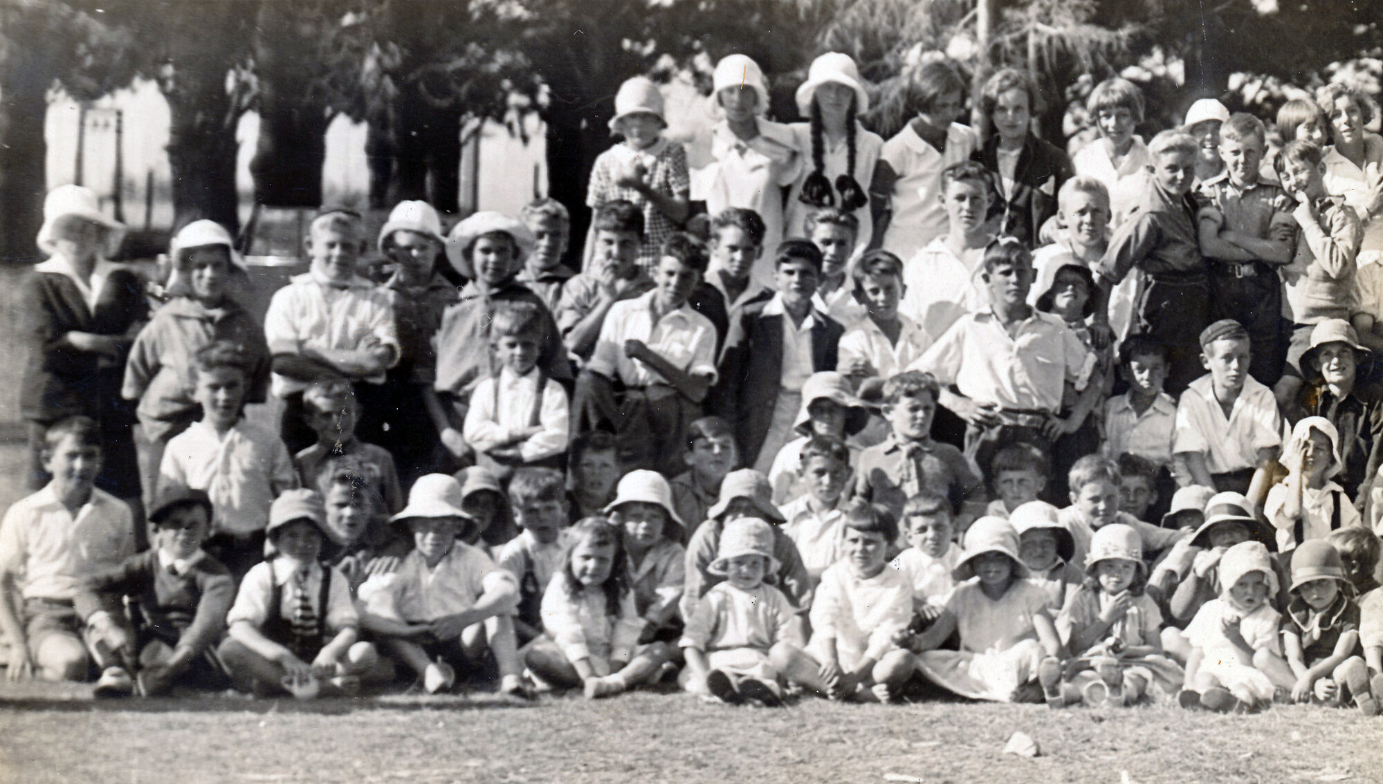 Upper Hutt School, picnic; c.1930