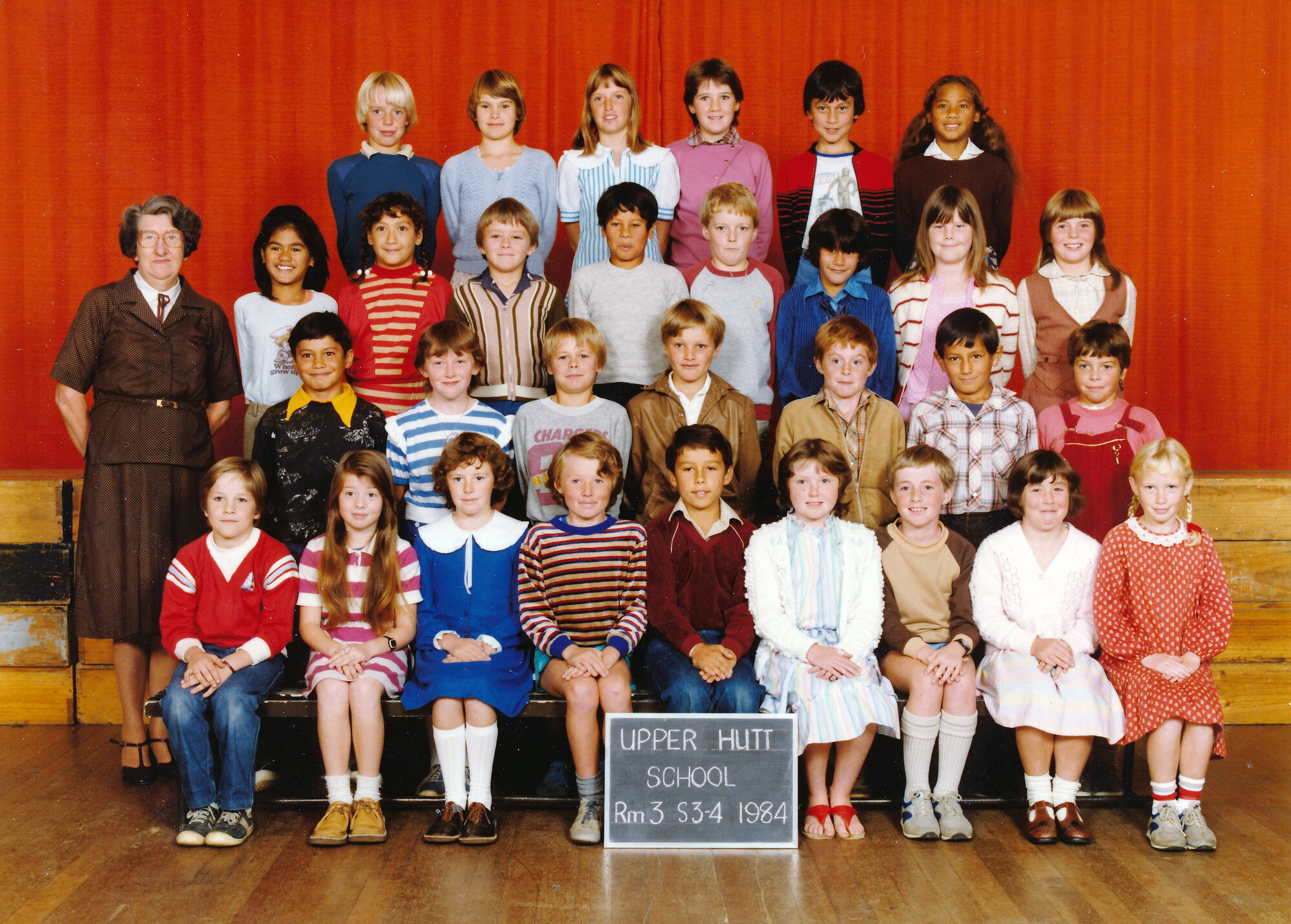 Upper Hutt School, Room 3, Standard 3 and 4; 1984