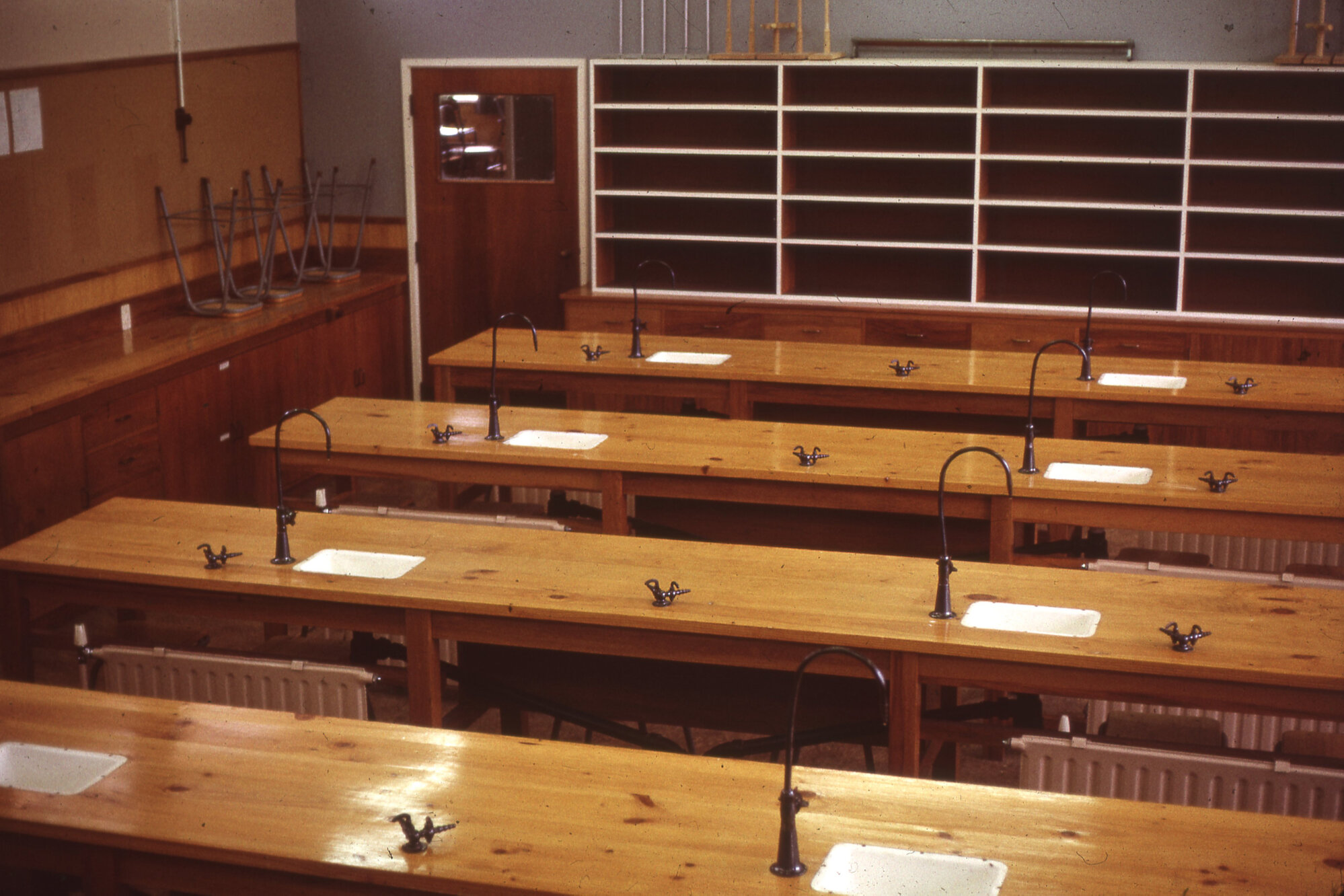 Upper Hutt College; Science Lab; ca 1962