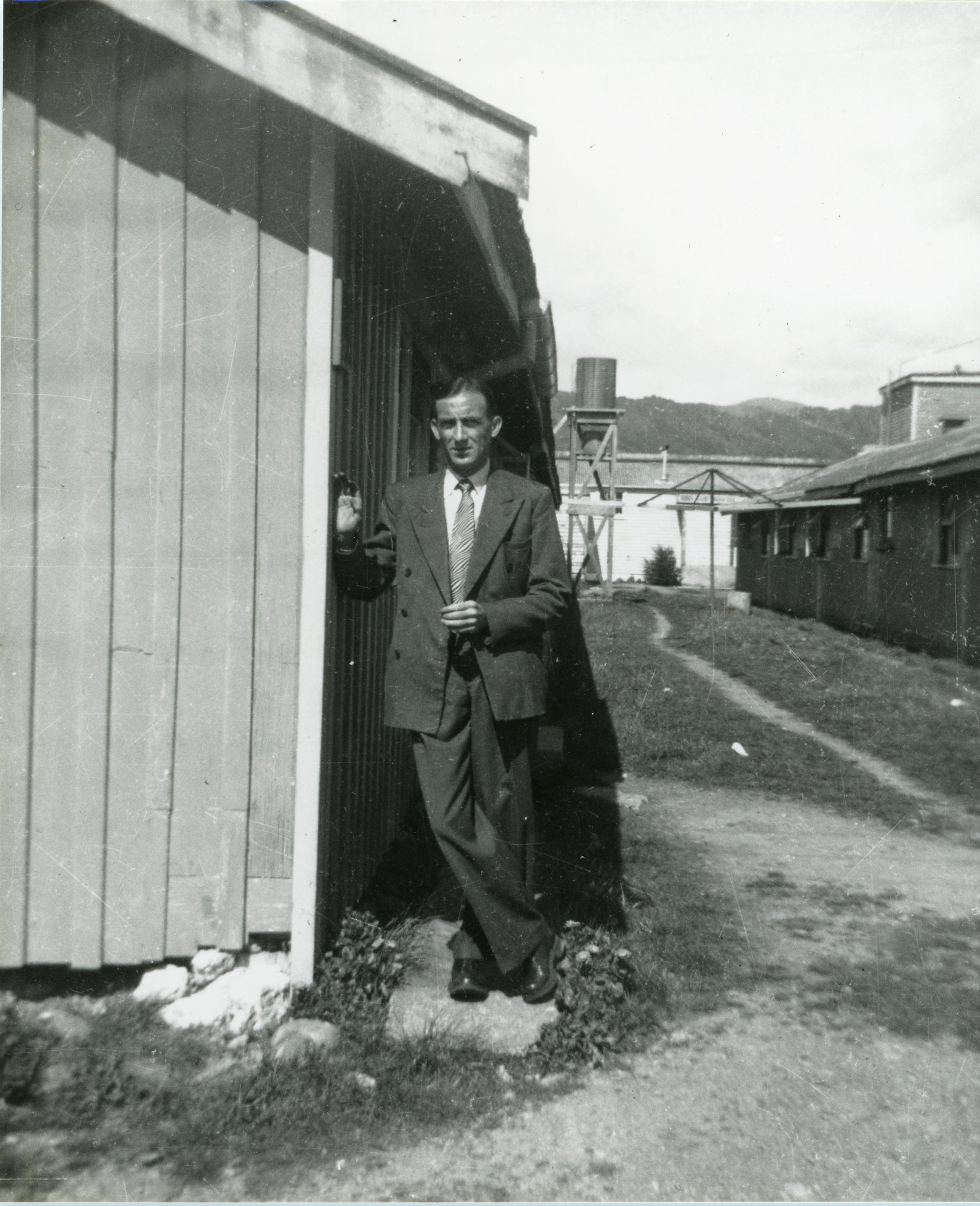 Trentham Immigration Hostel; Leslie Dinsmore; 1952
