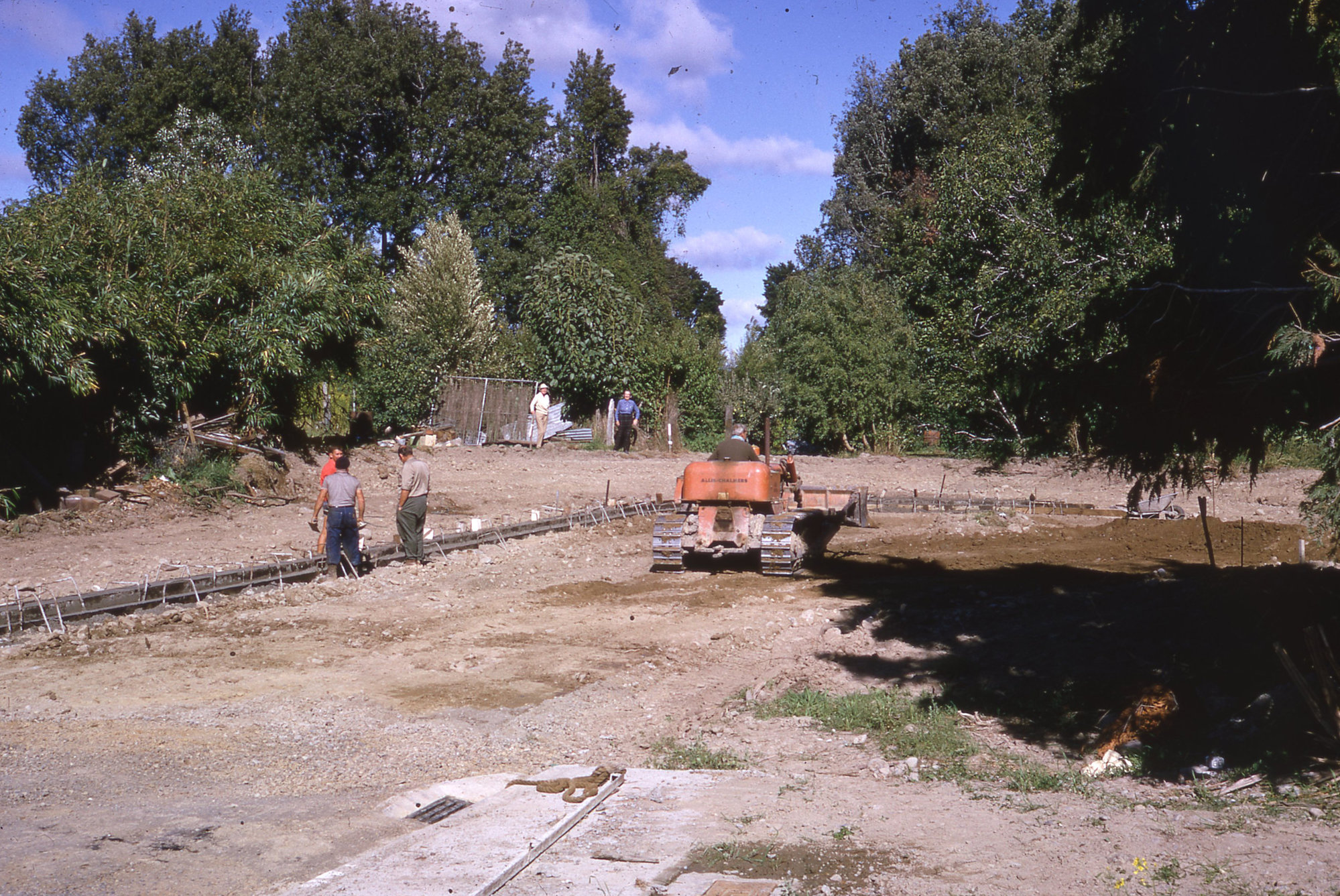 Development of Riversdale Road, Clouston Park; 1969