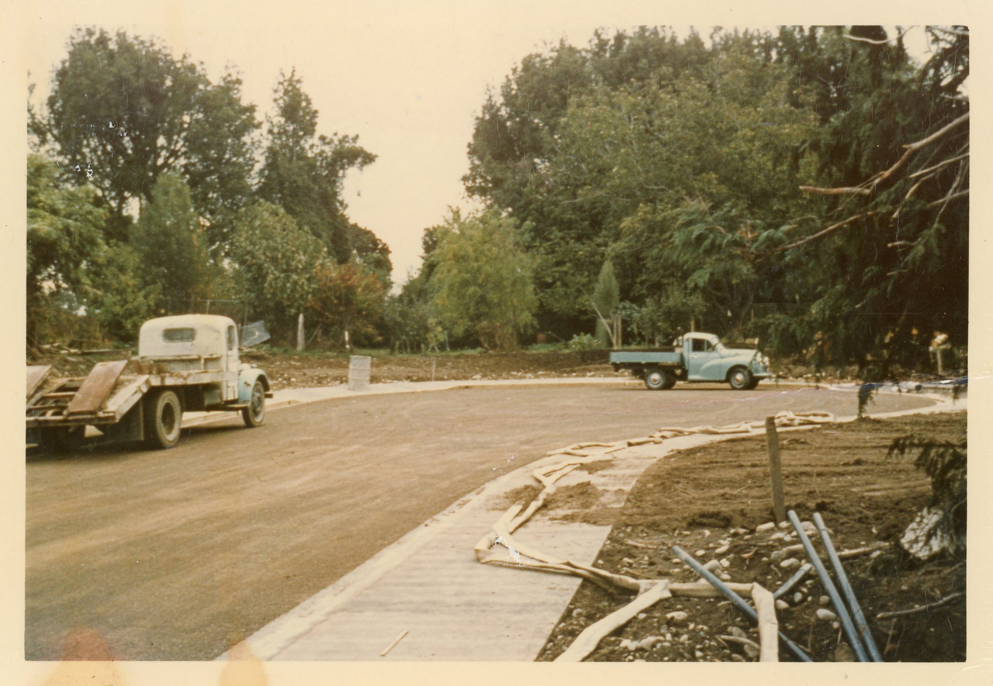 Development of Riversdale Road, Clouston Park; 1969