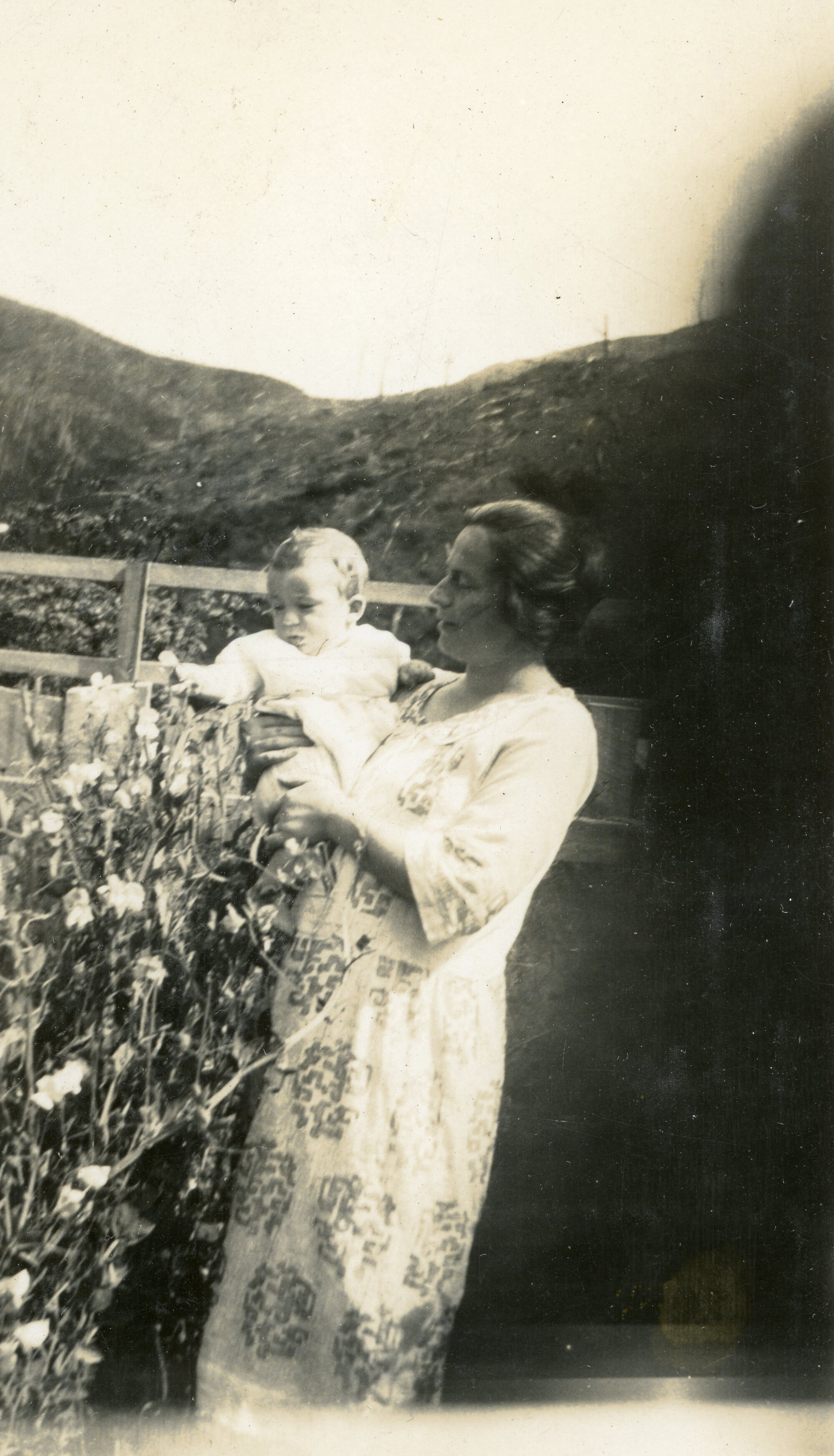 Campbell Family Photos; Tot and Pete Campbell; ca 1920s