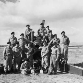 M115 8-inch howitzer 2; gun crew 2. [P1-378-1838]