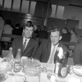 Wedding; Victor Mills, Carol Sharpe 36. [P1-8708-11098]