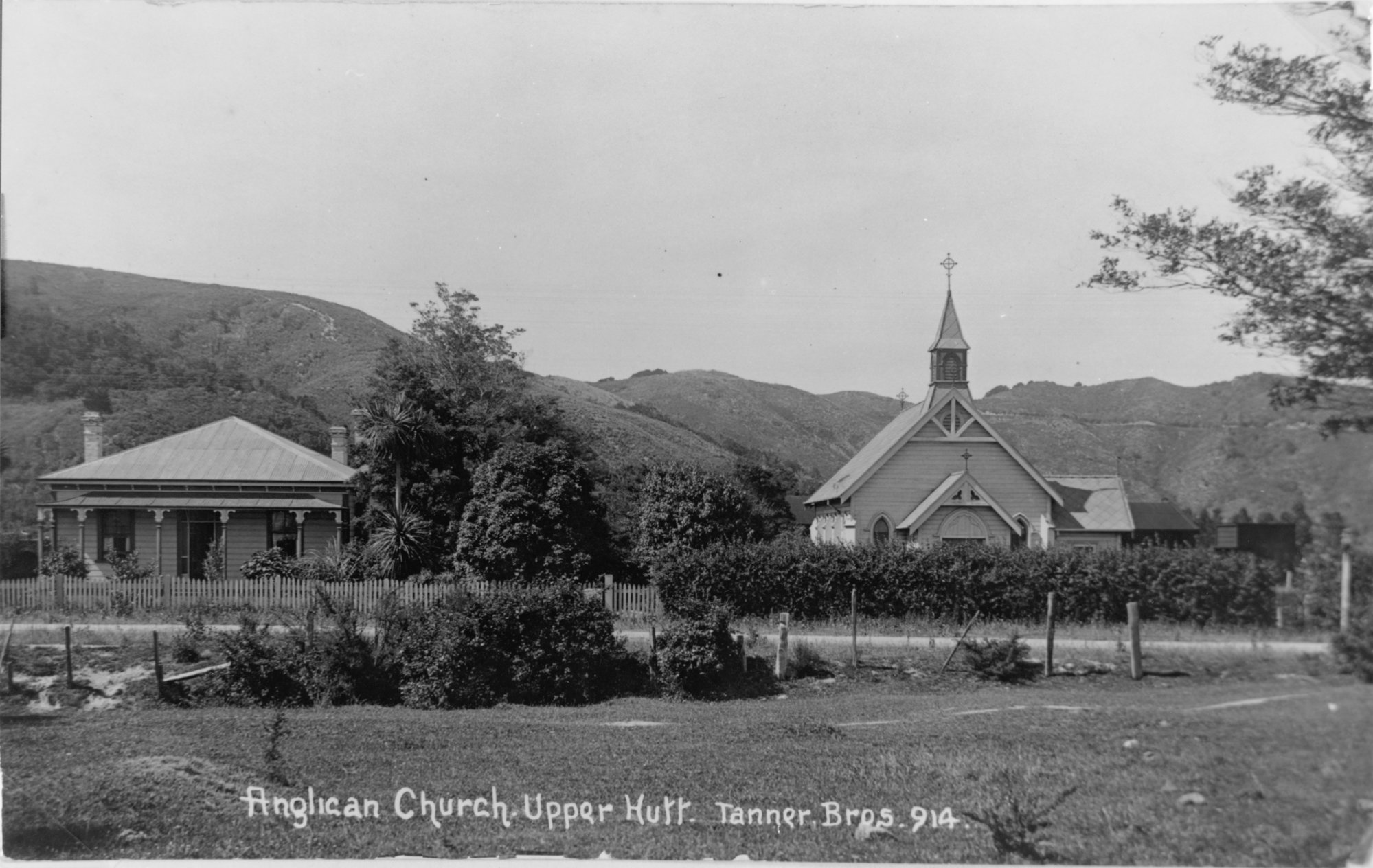 St Hilda's Anglican Church, south side of Main Street.
