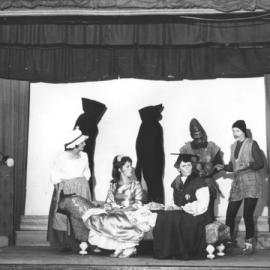 Heretaunga Players; New Clothes for the Emperor: Williams, Gillespie, Piper, Williams, Svenson, Jones, Evans, Archer, Evans, White.