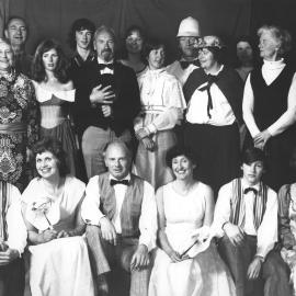 Heretaunga Players; Old-Time Theatre: complete cast.