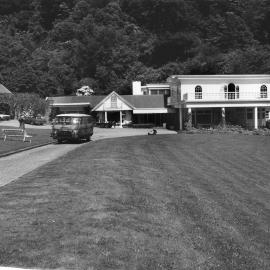 Wallaceville House; formerly Jepsons' home. [P2-191-353]