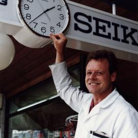 Everson Manufacturing Jewellers, 105 Main Street; Alan Everson and new town clock.
