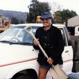 Council staff; works department; Ron Kaiwahia leaves after 26 years.