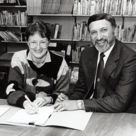 Maoribank School; Yvonne Birdling, Board chairperson, and Dick Grace, district manager, Ministry of Education.