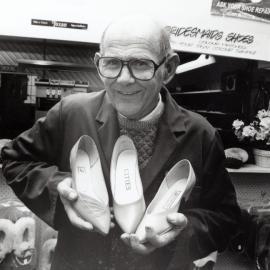 Edser's Footwear Repairs, Pine Avenue; Tom Edser. 