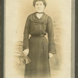 Woman, possibly Clifford relation; No date