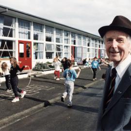 Heart Foundation benefactor Winton Bear at Fraser Crescent School 'Jump Rope for Heart'.
