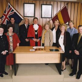 Upper Hutt City Council members 1998-2001; complete group.