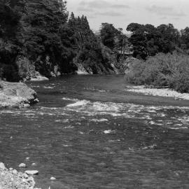 Te Awa Kairangi / Hutt River, looking downstream from its confluence with the Akatarawa River.