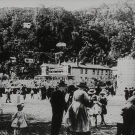 Hutt Valley History 36; Social Occasions 006; Day's Bay Pavilion and Variety Hall.