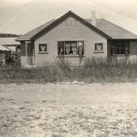 House, unidentified; Williams family's?