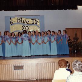 The Blue Ts Mothers Group 1982 003