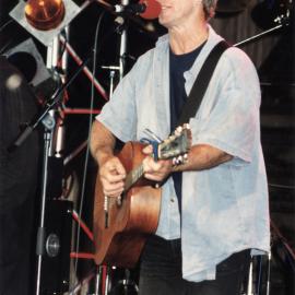 Upper Hutt City of Song concert 2000; Harcourt Park; Wayne Mason, of The Fourmyula.