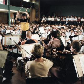 Heretaunga College; New Zealand Symphony Orchestra, conducted by Gregory Squires.