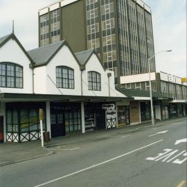 Main Street 1989; No.  70-100; south side, Princes Street to Pine Avenue.