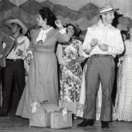 Upper Hutt Operatic Society - Photo 003