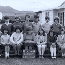 Trentham School 1975 Rm08-09