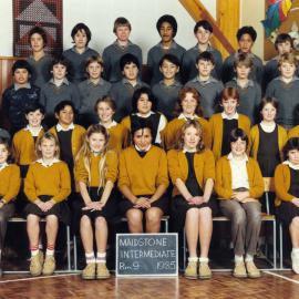 Maidstone Intermediate, Room 9; 1985