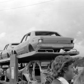 Upper Hutt Queen Carnival Parade 003; General Motors car bodies.