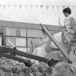 Upper Hutt Queen Carnival Parade 015; Combined Services