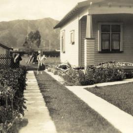 Hector and May Poulson's house, 41 Queen Street, 1928