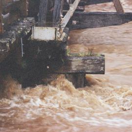 Akatārawa River West flood at Karapoti; 2004
