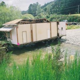 House relocation; from 10 Parliament St, Lower Hutt, to Karapoti  7; larger unit.