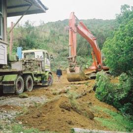 House relocation; from 10 Parliament St, Lower Hutt, to Karapoti  8; larger unit